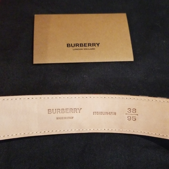 🚫SOLD! GENUINE BURBERRY ENVELOPE POUCH BELT - Picture 4 of 7